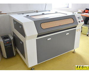 LASERSKI GRAVIRNI STROJ SERIJA HS