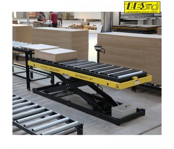 Automatic lifting table for loading / unloading workpieces