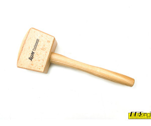Wooden hammer – piston