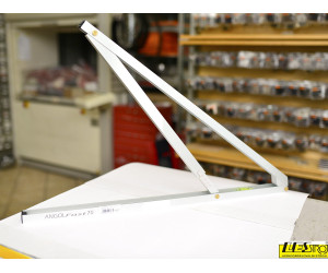 Angle gauge
