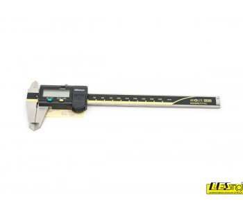 Mitutoyo digital caliper