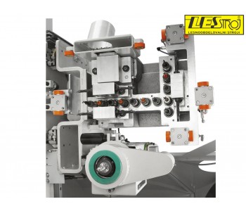 CNC vrtalni stroj MORBIDELLI CX100R - zaloga!