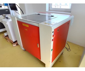 Lasersko gravirni stroj HX-6040 - demo