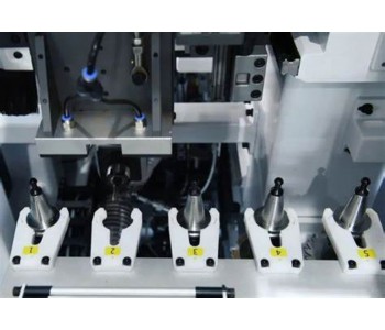 Through-feed CNC machine KDT KD‑610Z