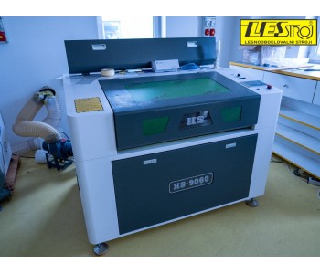 Lasersko gravirni stroj HS9060 - demo