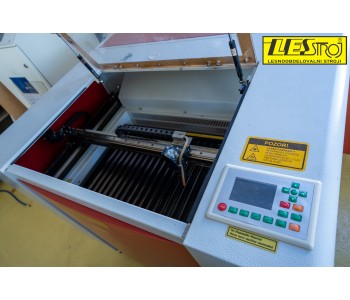 Lasersko gravirni stroj HX-6040 - demo