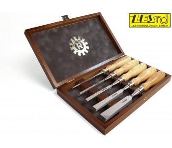 Professional straight chisels in a case RICHTER